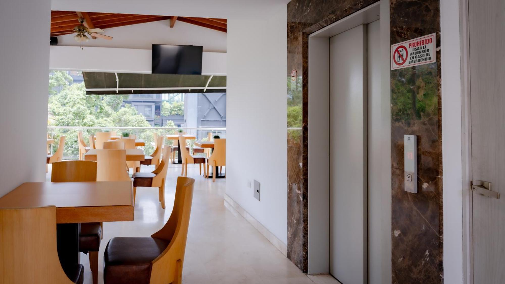 Hotel Madeiro Μεντεγίν Εξωτερικό φωτογραφία